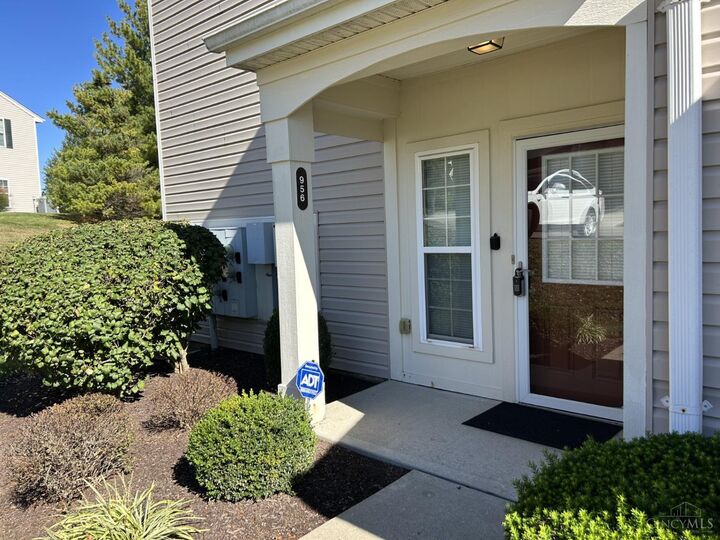 Property Photo:  956 Crossing Pointe  OH 45231 