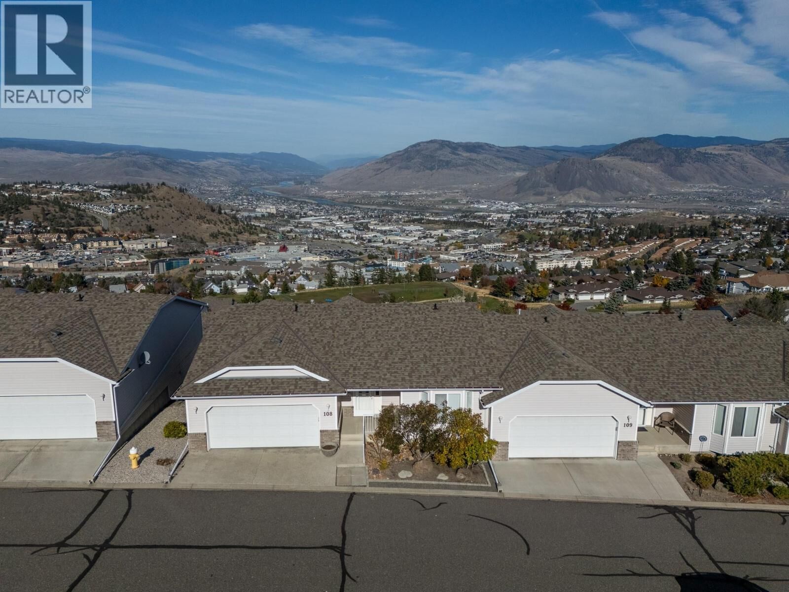 Property Photo:  2022 Pacific Way Other 108  BC V1S 1T1 