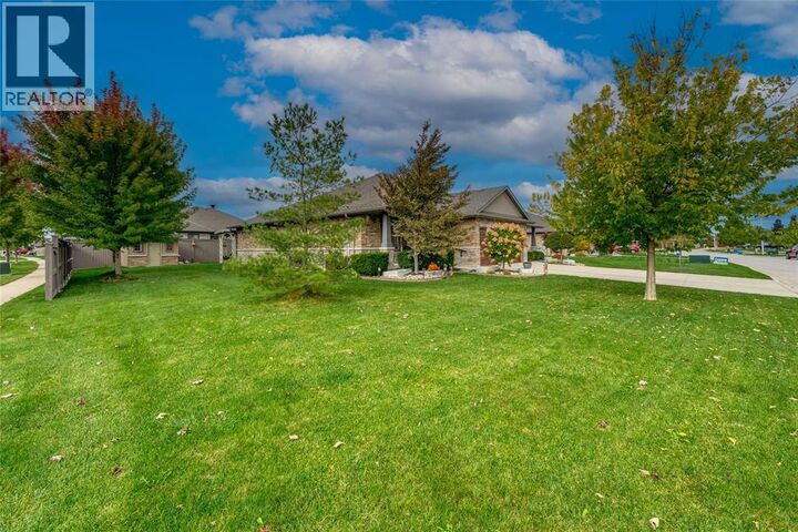 Property Photo: 381 Brittoli Avenue ON N7S 0C9