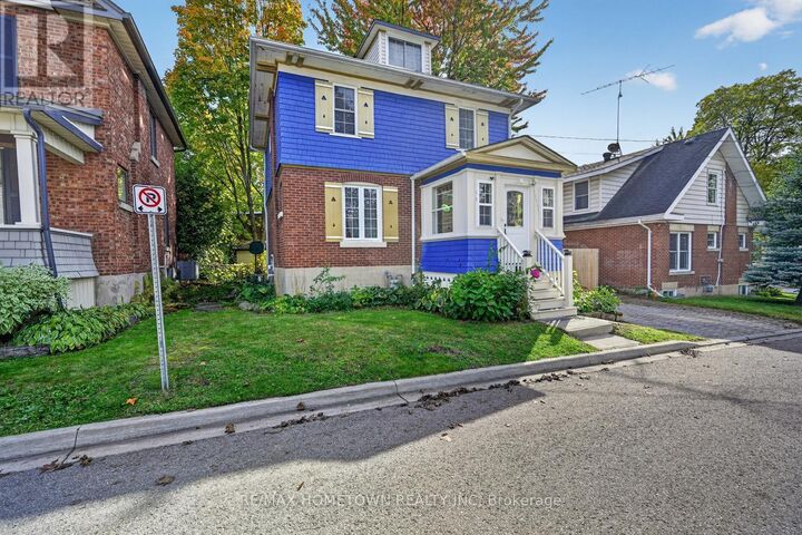 Property Photo:  27 Byng Avenue  ON K6V 1J2 