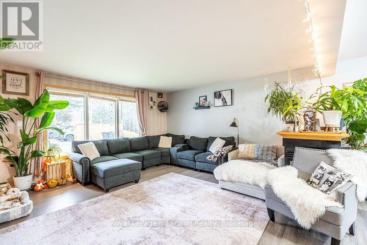 Property Photo:  1565 Mountain Road  ON P7J 1C7 