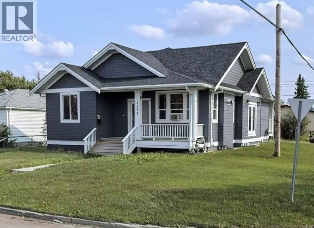 Property Photo:  1335 105 Avenue  BC V1G 2L9 