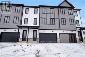 Property Photo:  310 Callaway Road North 9  ON N6G 0N8 