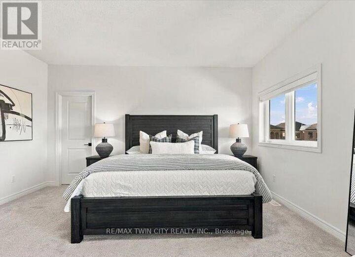 Property Photo:  905 Broadacre Place  ON N2R 0S6 