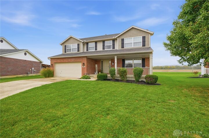 Property Photo:  978 Heritage Court  OH 45067 