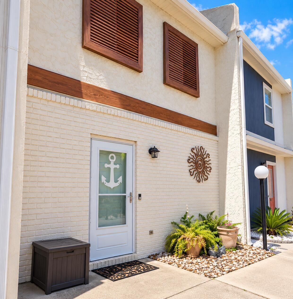 Property Photo:  6215 Thomas Drive Unit 123  FL 32408 