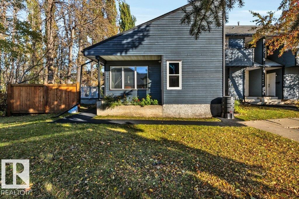Property Photo:  81 Garden Road 107  AB T8N 6H7 