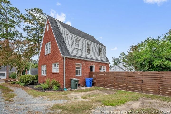 Property Photo:  406 Rollingwood Circle  NC 28305 