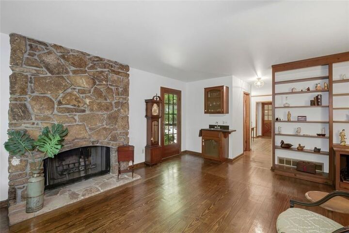 Property Photo: 395 Nottingham Drive GA 30066