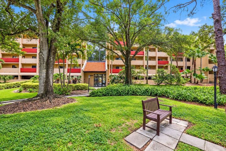 Property Photo:  3062 Eastland Boulevard 313  FL 33761 