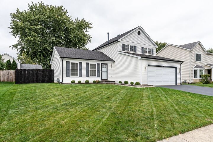 Property Photo: 28 Dennison Drive IL 60139