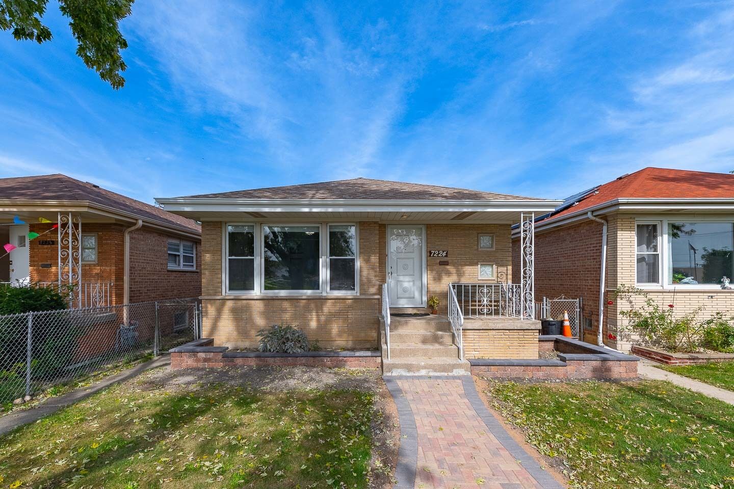 Property Photo: 7224 W 60th Place IL 60501