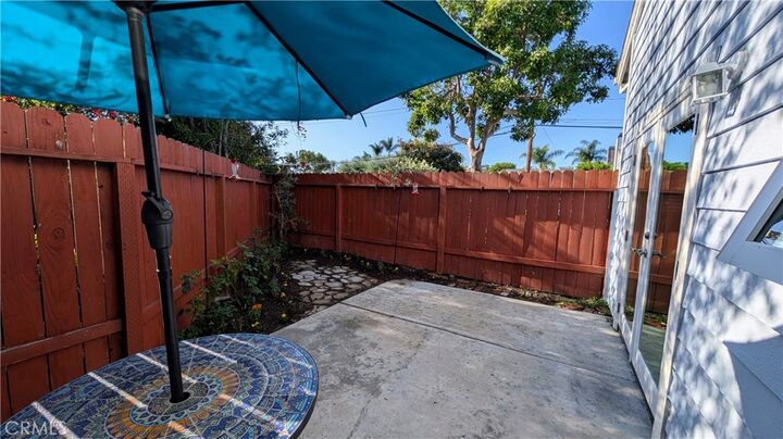 Property Photo:  2302 Elden  CA 92627 
