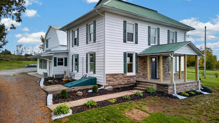 Property Photo:  260 Leraysville Rd  PA 18829 