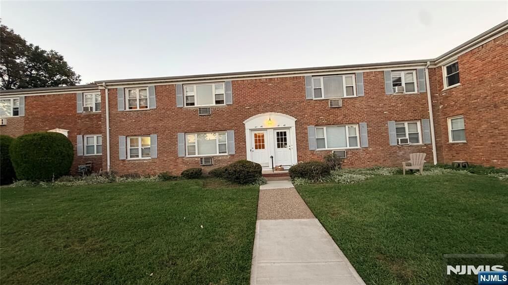 Property Photo:  43 Conforti Avenue 45  NJ 07052 