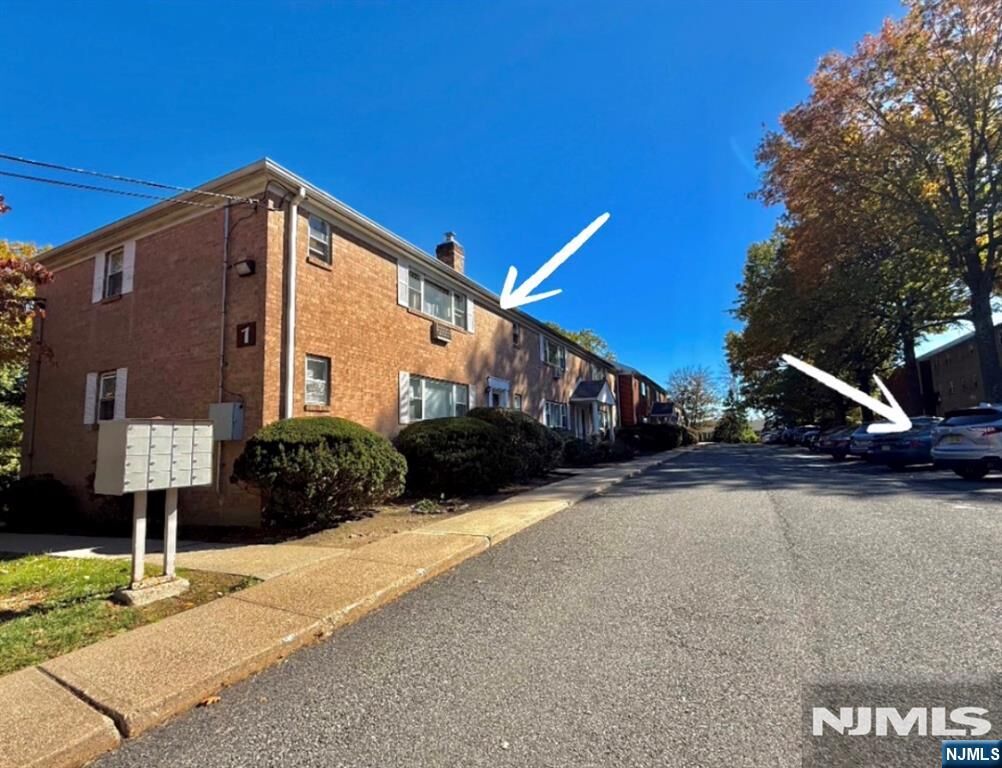 Property Photo:  2467 State Route 10 1B - Building #  NJ 07950 