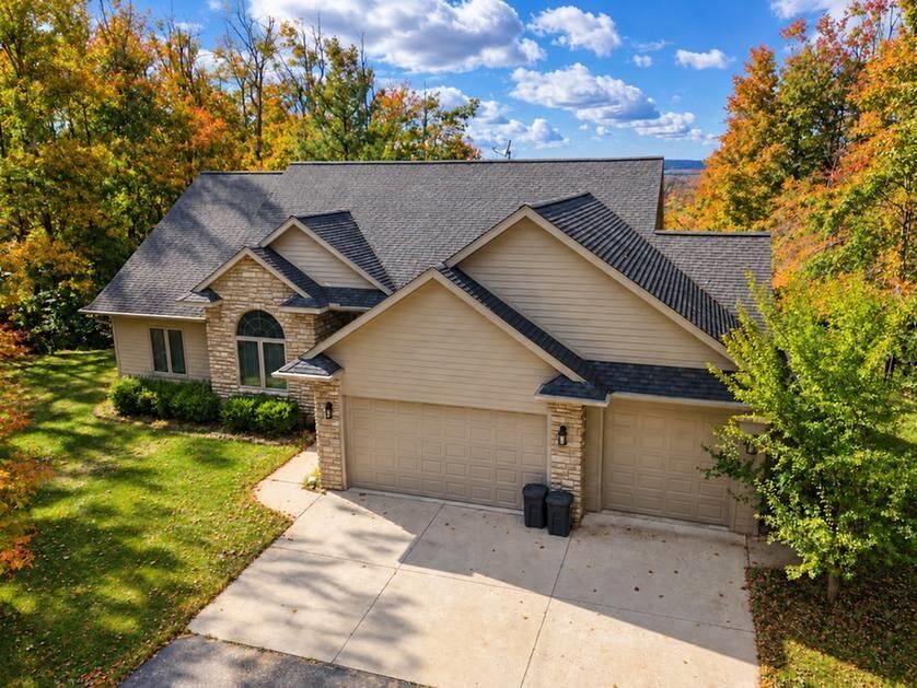 Property Photo: 6802 Mt Vernon Hills MI 49795