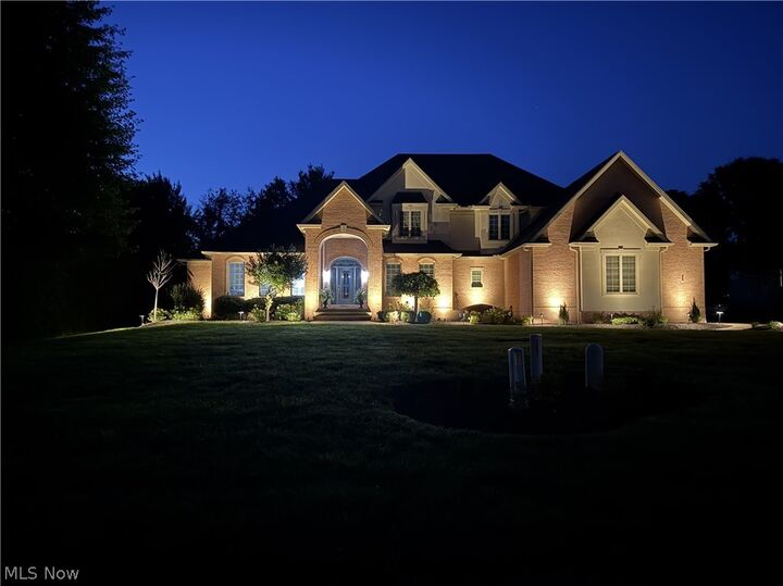 Property Photo:  8905 South Street  OH 44484 