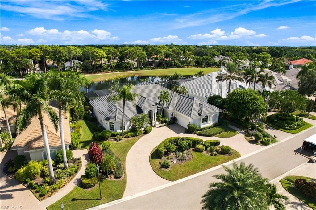 Property Photo:  196 Cheshire Way  FL 34110 