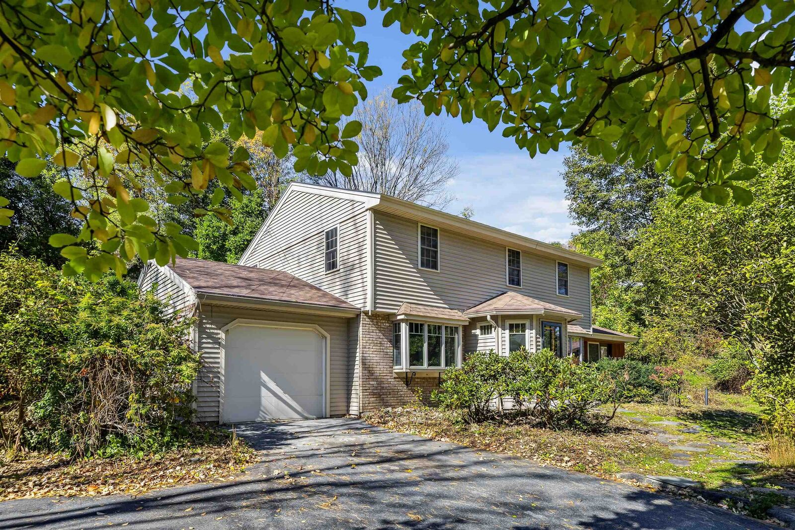 Property Photo:  3 Cambridge Place  NH 03784 