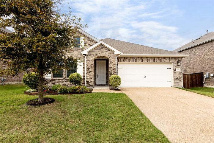 Property Photo:  2305 Switchgrass Street  TX 75454 