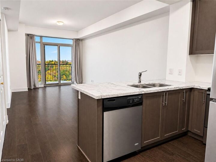 Property Photo:  144 Park Street 1303  ON N2L 0B6 
