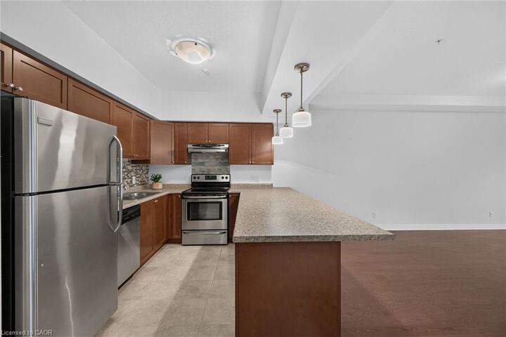 Property Photo:  170 Rockhaven Lane 207  ON L8B 1B5 