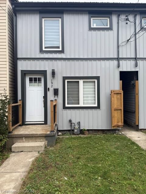 Property Photo:  197 Ferguson Avenue S  ON L8N 2N2 