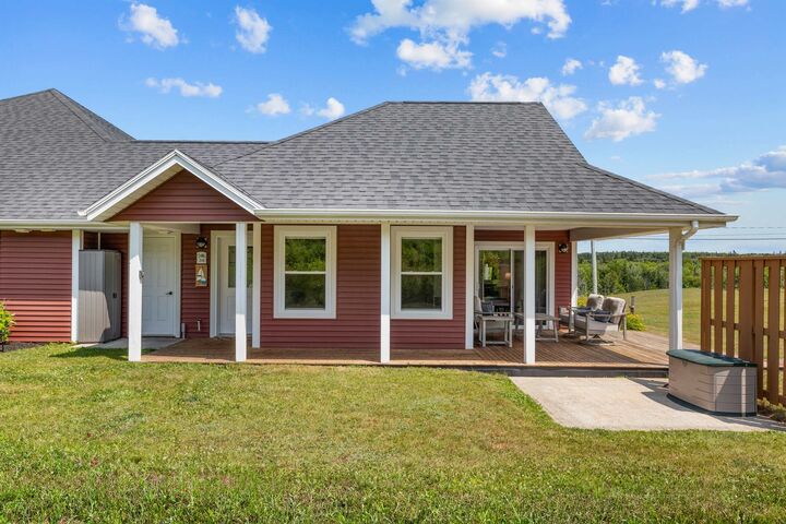 Property Photo: 102 Schoolhouse Lane 38 PE C0A 1N0