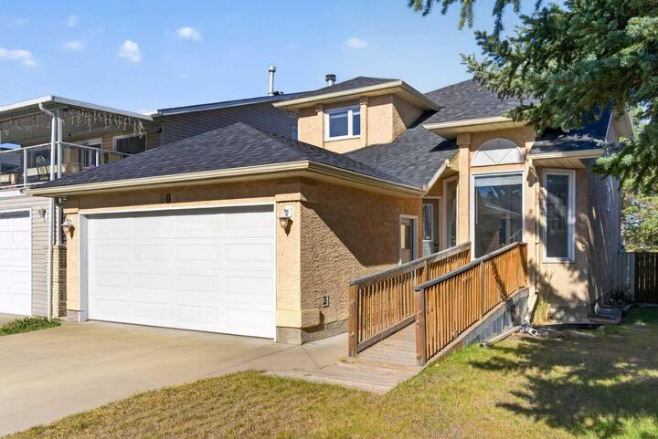 Property Photo:  60 Shawinigan Drive SW  AB T2Y 1Y4 