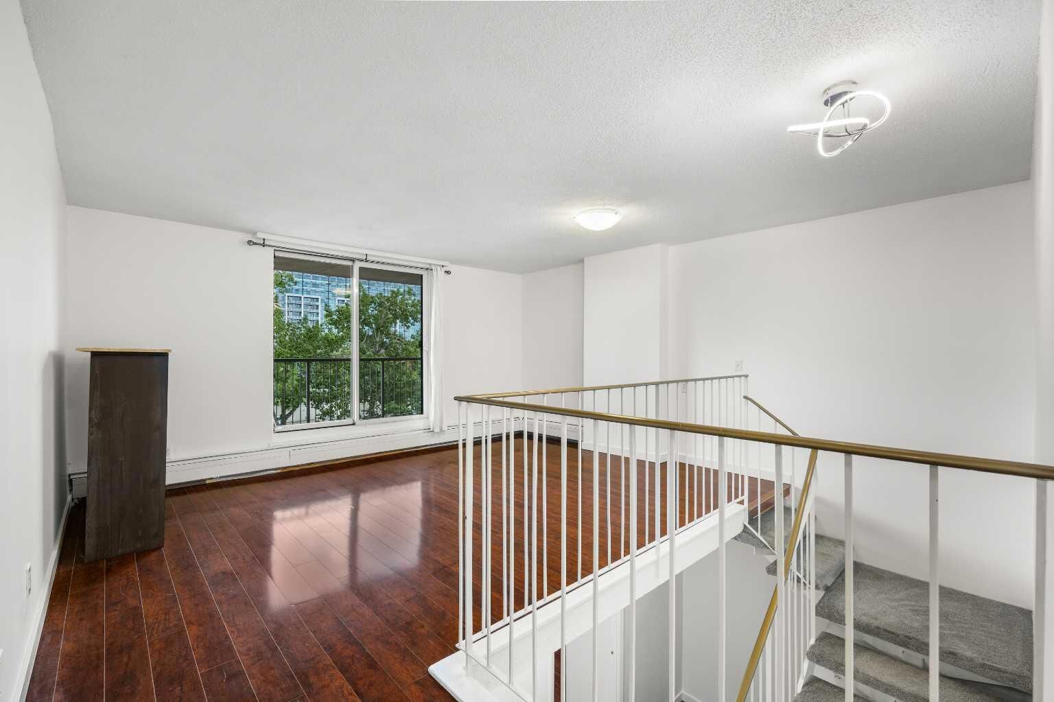 Property Photo:  4944 Dalton Drive NW 413  AB T3A 2E6 