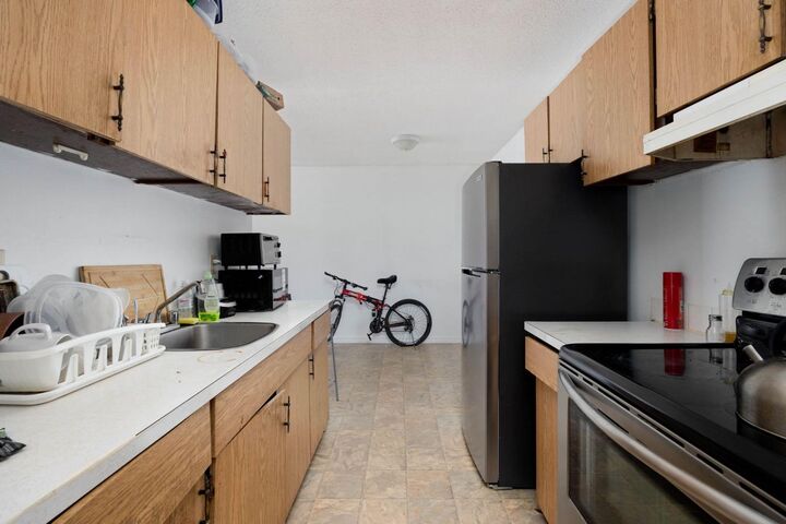 Property Photo:  111 Charles Avenue 419  AB T9H 1R3 