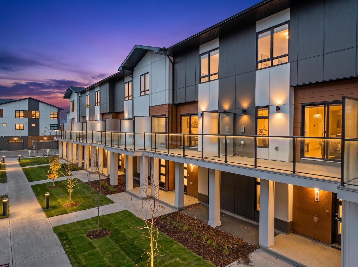 Property Photo:  8235 8 Avenue SW 315  AB T3H 6H2 
