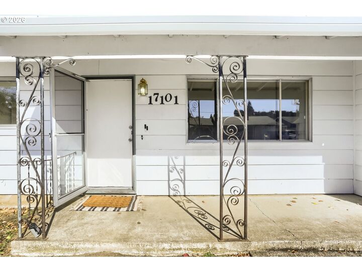 Property Photo:  17101 SE Market St  OR 97233 