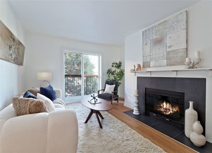 Property Photo: 840 NE 125th Street 203 WA 98125