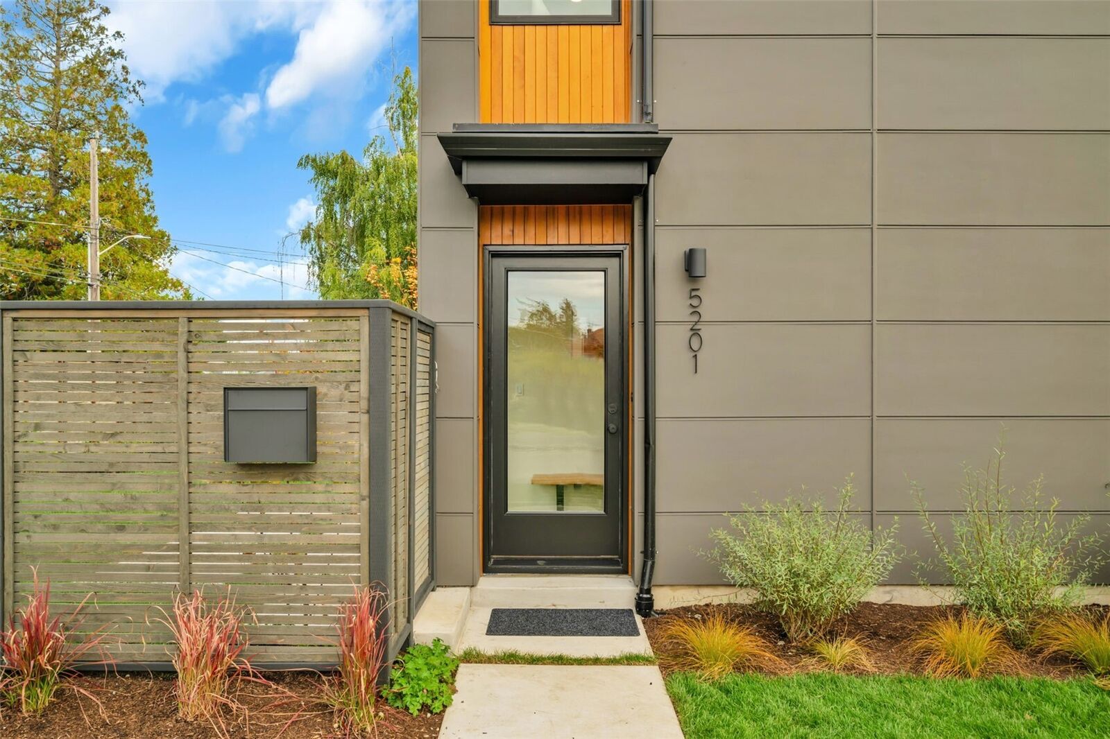 Property Photo: 5201 S Holly Street WA 98118