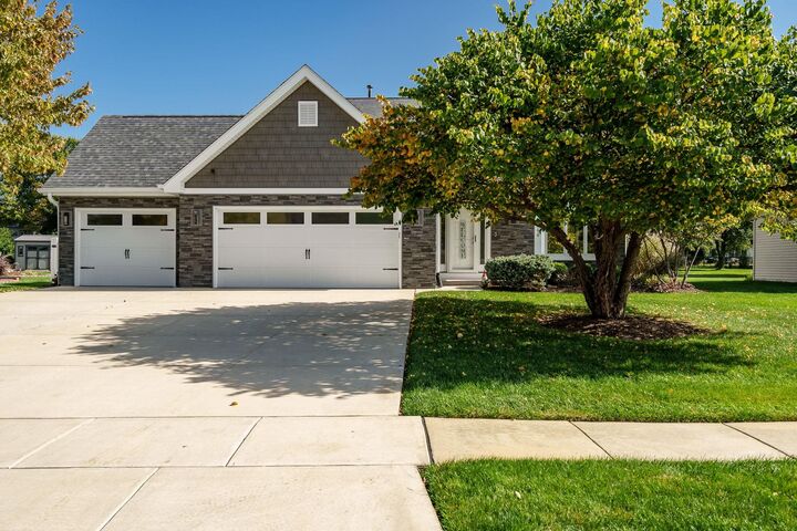 Property Photo: 4766 Chandan Woods Drive IL 61016