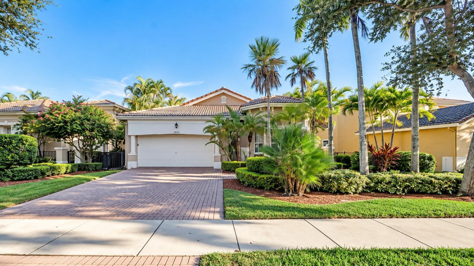 Property Photo:  5839 NW 120th Avenue  FL 33076 
