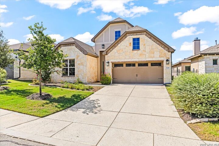 Property Photo: 1610 Bunchberry TX 78260
