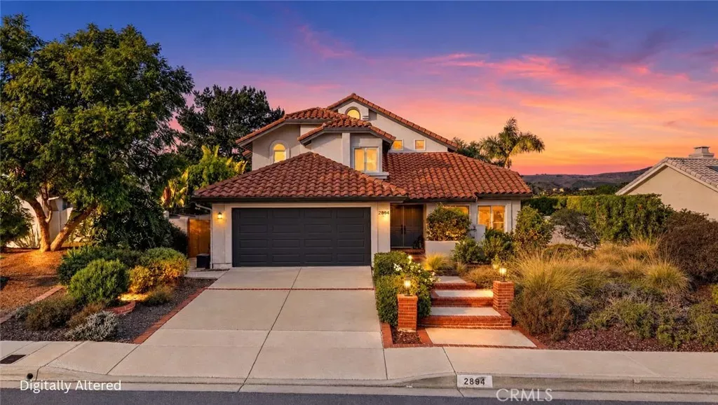 Property Photo: 2894 Riachuelo CA 92673