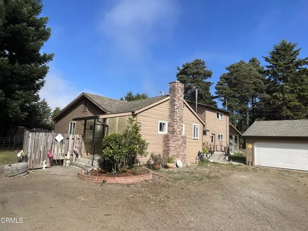Property Photo:  18801 Lahmon Lane  CA 95437 