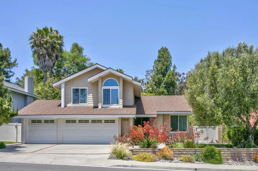 Property Photo:  1140 Countrywood Lane  CA 92081 