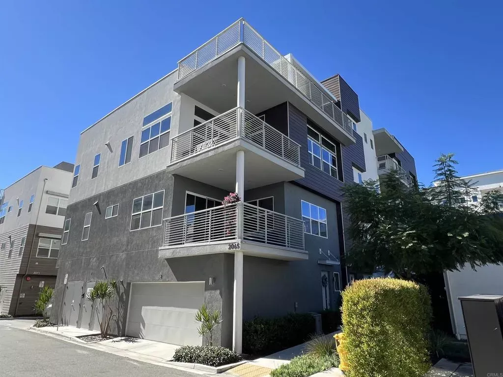Property Photo:  2065 Bravo Loop 5  CA 91915 