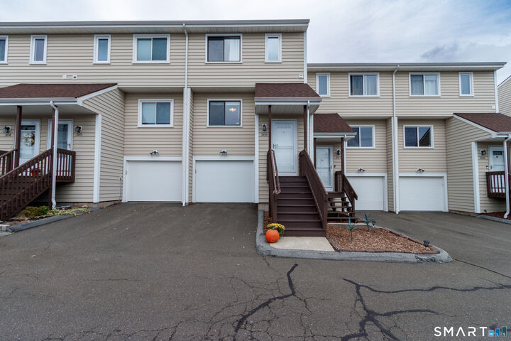 Property Photo:  306 Monticello Drive  CT 06405 