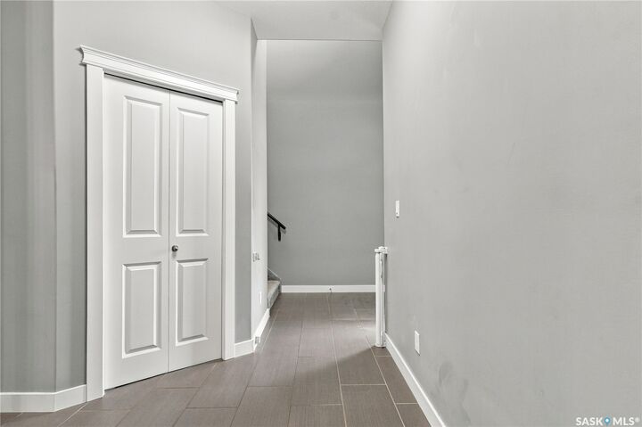 Property Photo:  1415 Pringle Crescent  SK S7T 0S6 