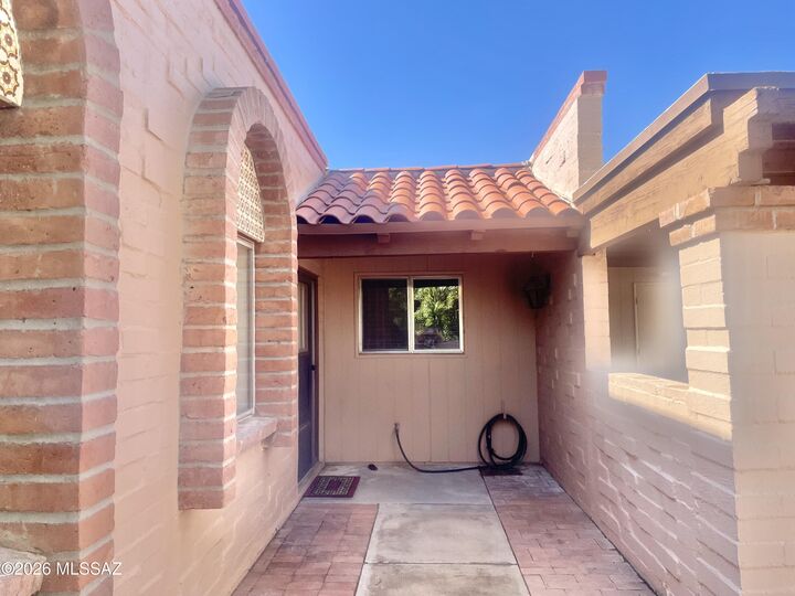 Property Photo:  4206 E Presidio Road  AZ 85712 