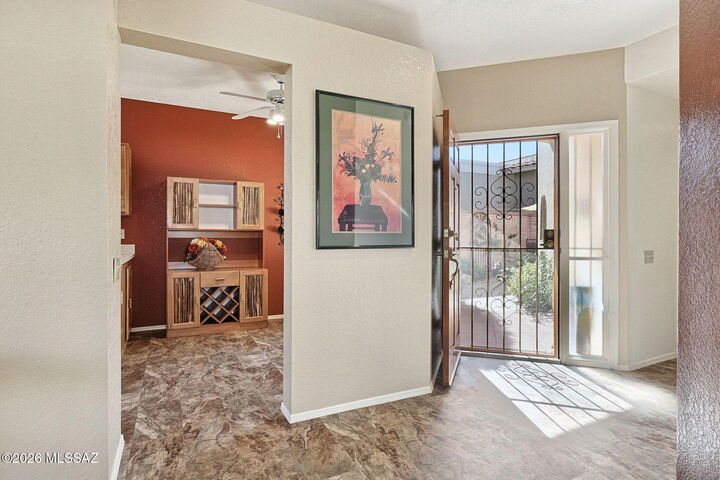 Property Photo:  1562 W Vuelta Salvatierra  AZ 85622 
