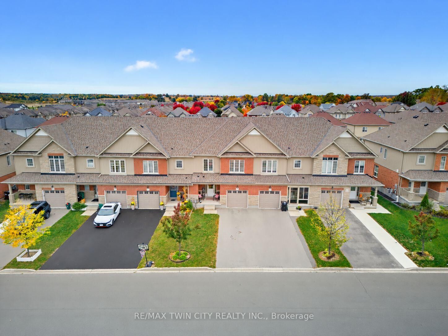 Property Photo:  34 Freer Drive  ON N0B 1E0 