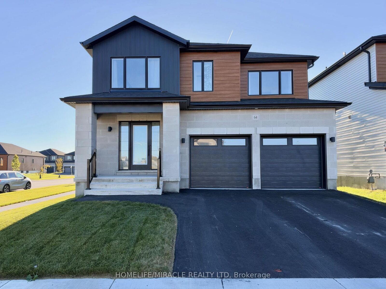 Property Photo:  64 Dusenbury Drive  ON K0H 2H0 