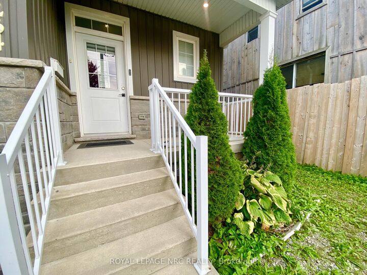 Property Photo:  234 Allanburg Road  ON L2V 1A3 